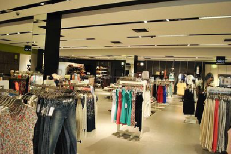 丰城商场里的店面怎么装修?